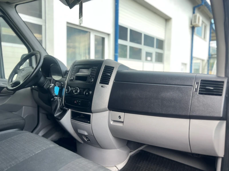 Mercedes-Benz Sprinter 316 160 к.с Макси Климатроник , снимка 14 - Бусове и автобуси - 51264151