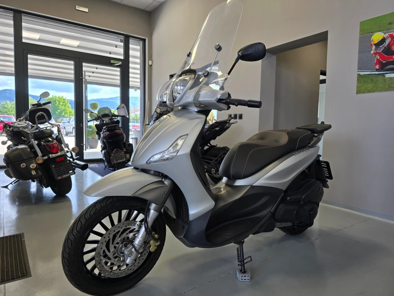 Piaggio Beverly S 300ie, ABS-ASR, 2018г., снимка 6 - Мотоциклети и мототехника - 51271223