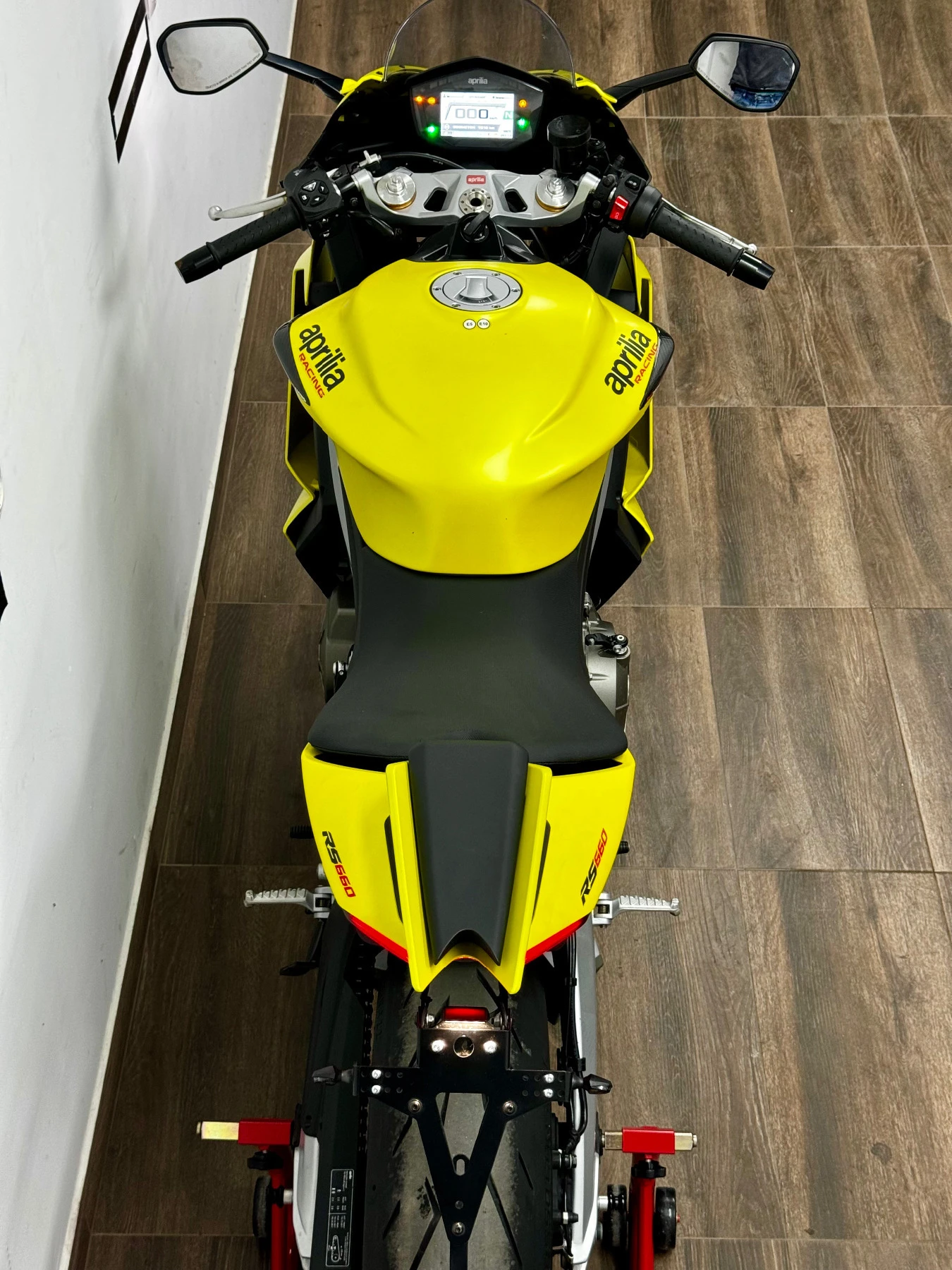 Aprilia Rs 660 Acid Gold - 1900km - изображение 6