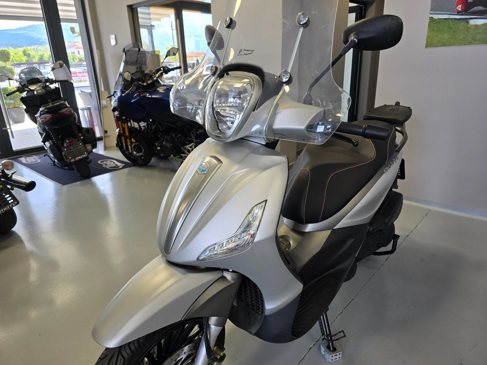 Piaggio Beverly S 300ie, ABS-ASR, 2018г. - изображение 7