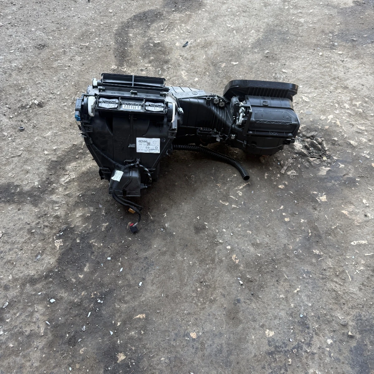����� �� ������������ � ������� �� VW Skoda 3C1820308-551 | Mobile.bg � ����������� 1