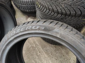 Гуми Зимни 235/40R19, снимка 8