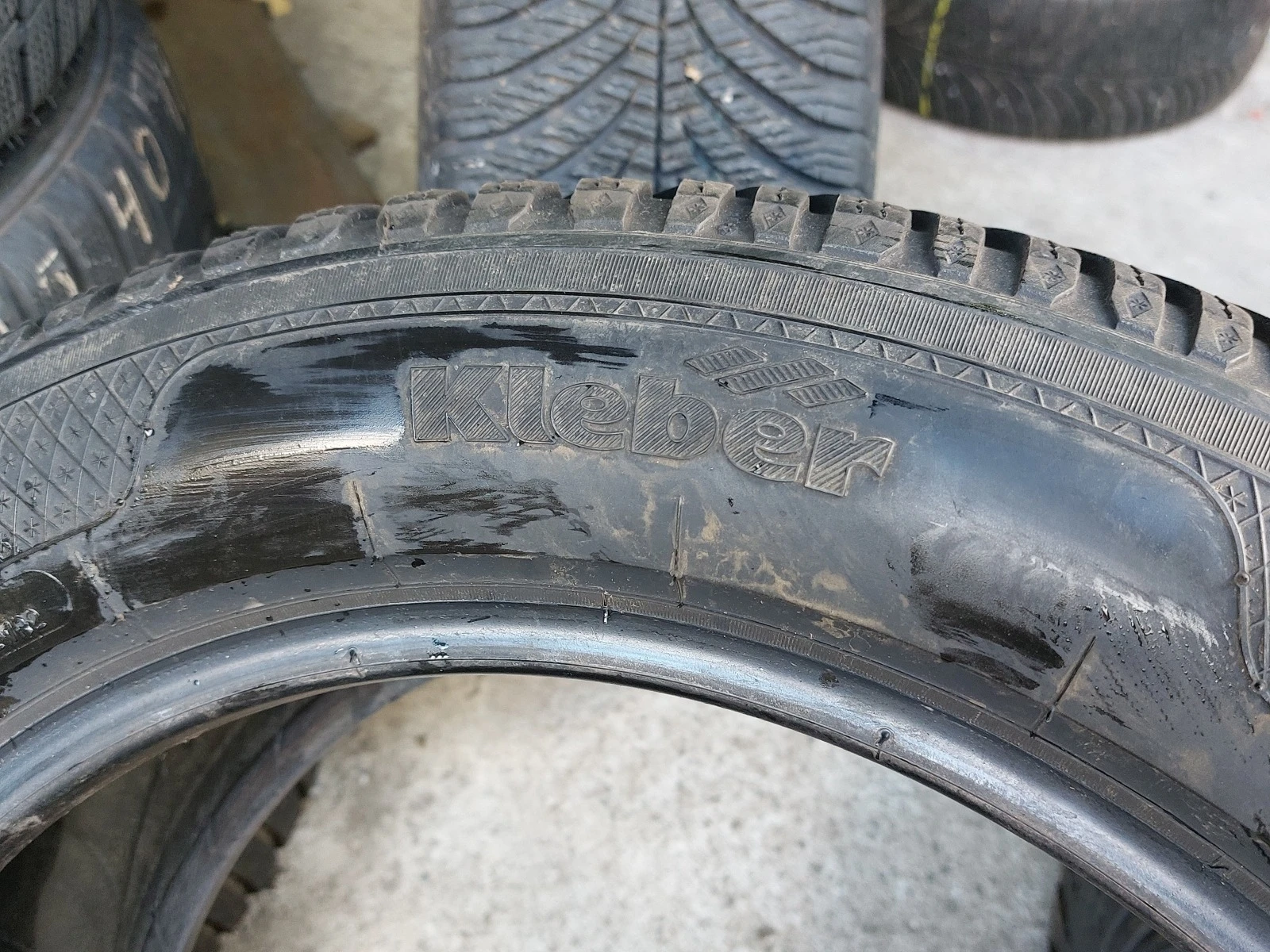 ���� 215/55R17 | Mobile.bg � ����������� 4