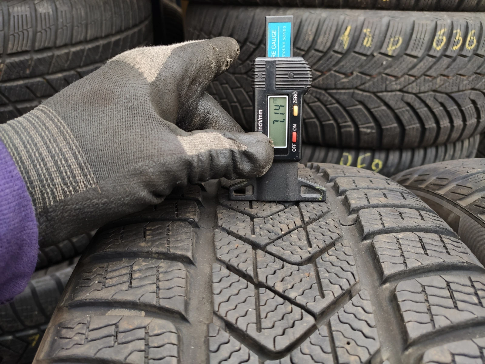  235/40R19 | Mobile.bg   4