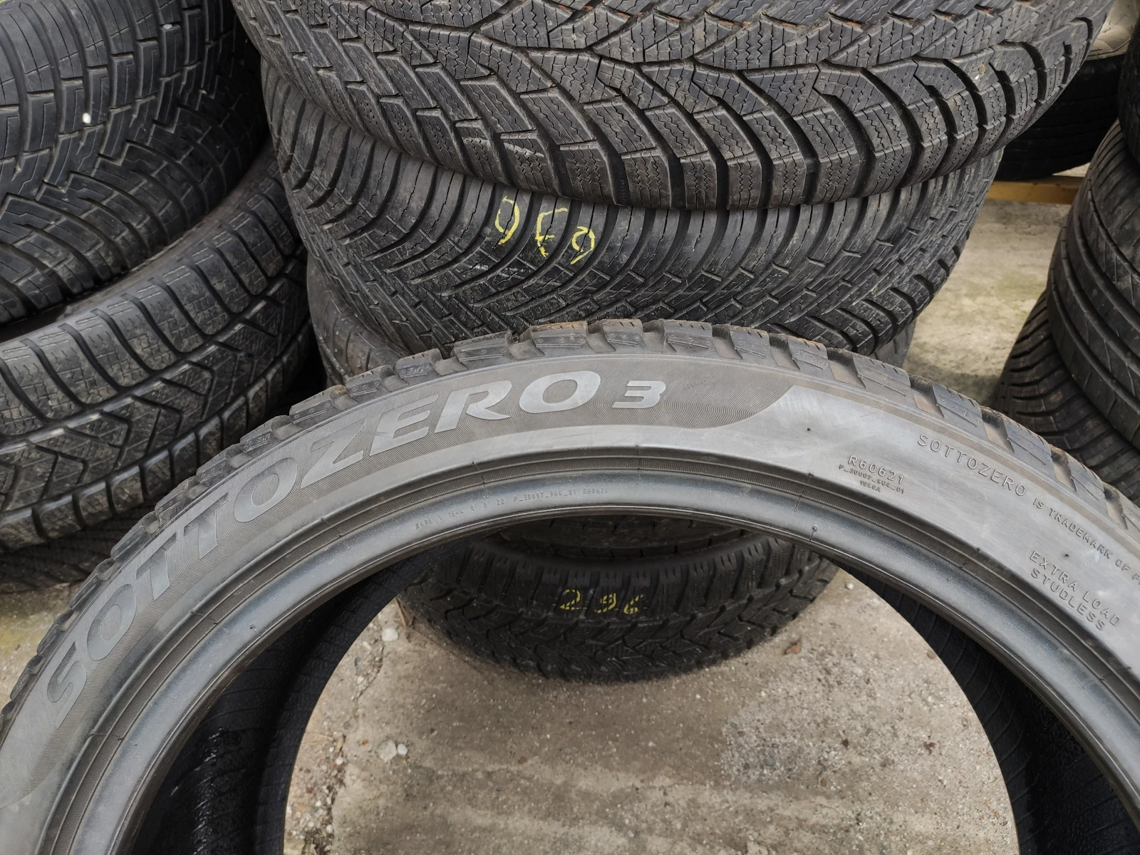  235/40R19 | Mobile.bg   5