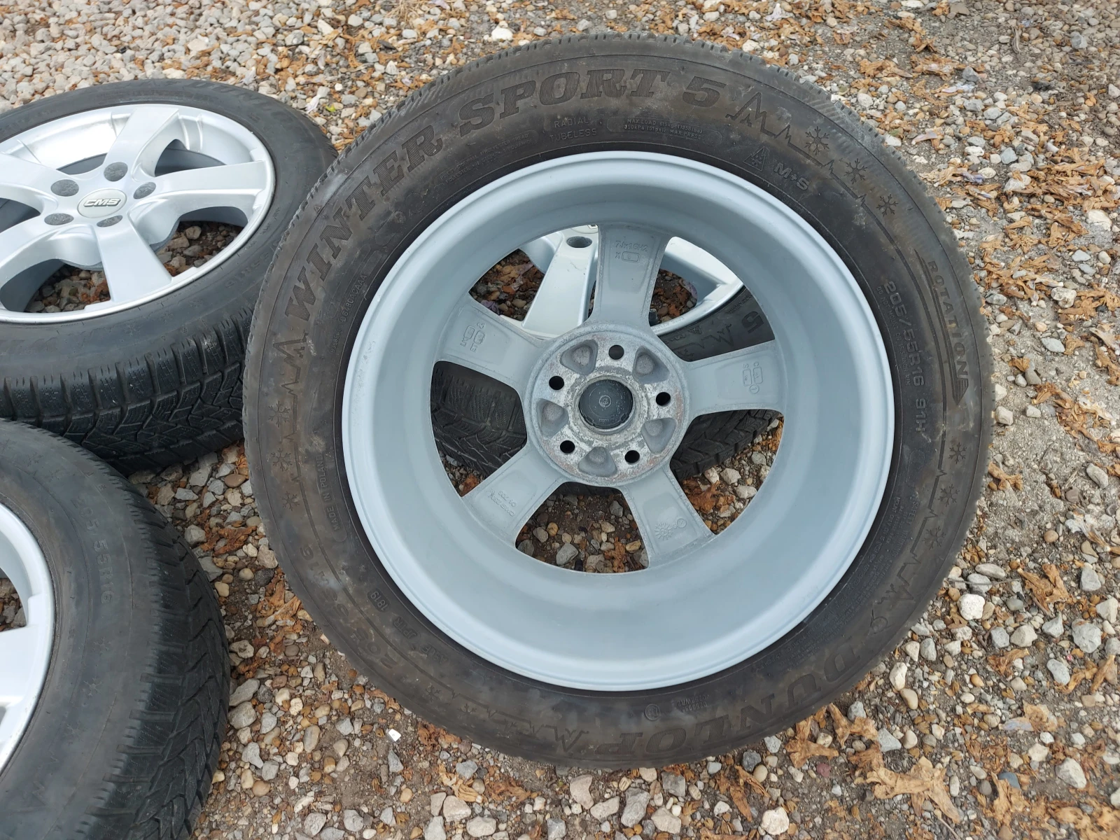    205/55R16  VW | Mobile.bg   6