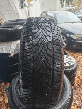 Гуми с джанти Semperit 215/65R16, снимка 3 - Гуми и джанти - 52601741