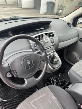 Renault Scenic 1.6i, снимка 2