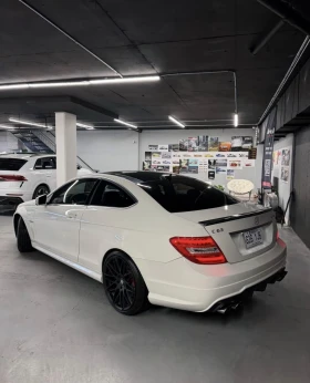 Mercedes-Benz C 63 AMG P31 * FACELIFT * ПАНОРАМА * CARFAX * , снимка 4