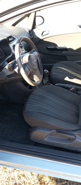 Opel Corsa, снимка 11
