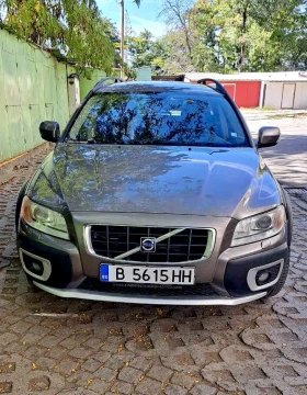 Volvo Xc70 D5* 2.4* 185* Automatic, снимка 2