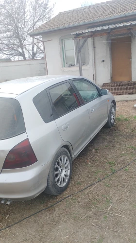     Honda Civic 1.7  