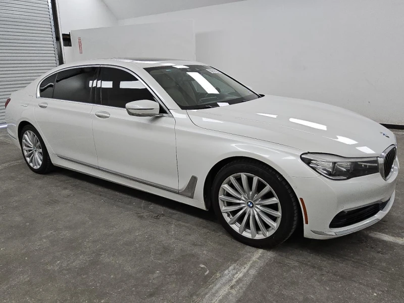 BMW 740 2017 BMW 740 I, снимка 3 - Автомобили и джипове - 47366848