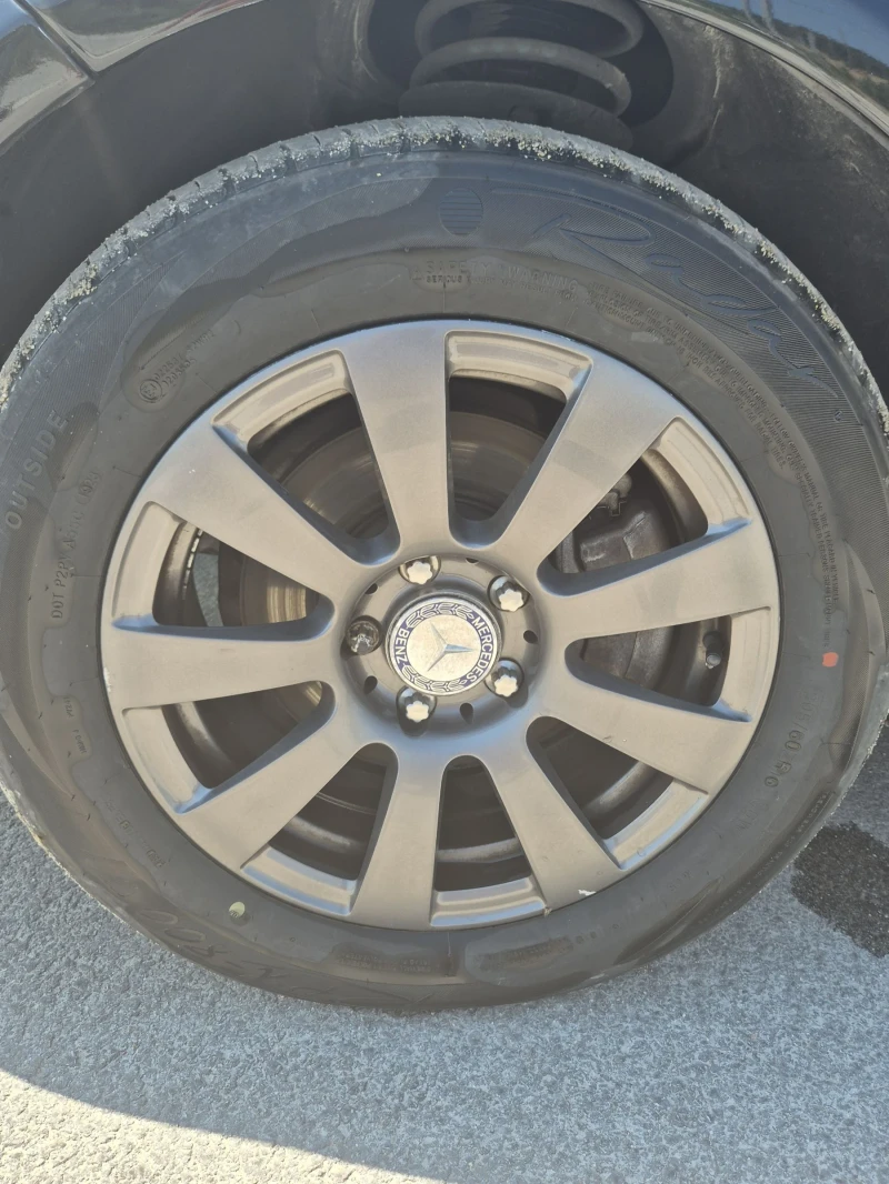 Mercedes-Benz E 200 2.0, снимка 12 - Автомобили и джипове - 48380472