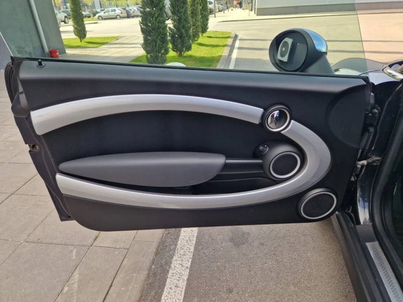 Mini Cooper s 1.6 /175к.с. / mini S, снимка 14 - Автомобили и джипове - 49934121