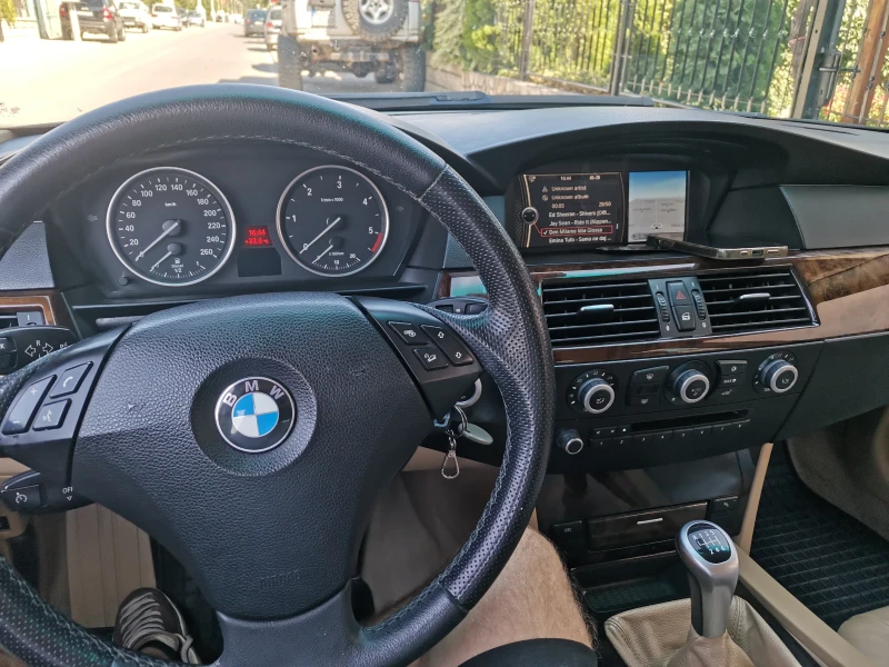 BMW 525 Facelift xd 197, снимка 9 - Автомобили и джипове - 52471670