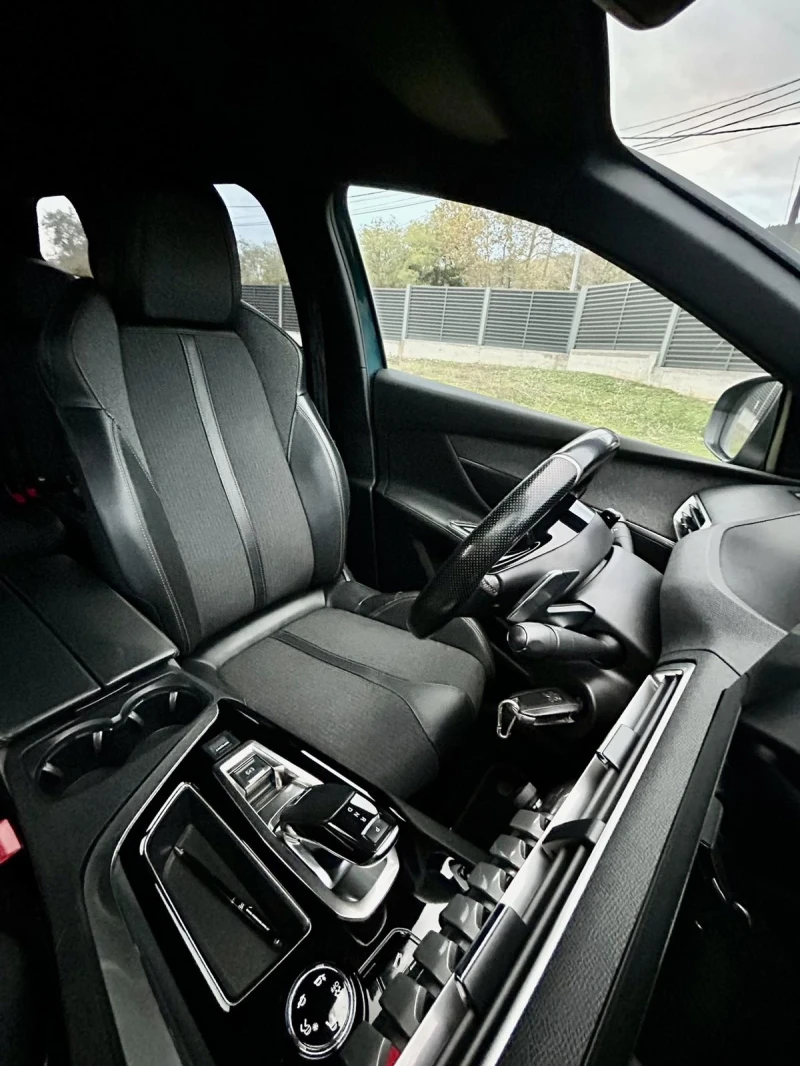 Peugeot 5008, снимка 16 - Автомобили и джипове - 52417165