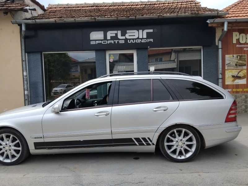 Mercedes-Benz C 220 W203 OM646, снимка 4 - Автомобили и джипове - 52188321