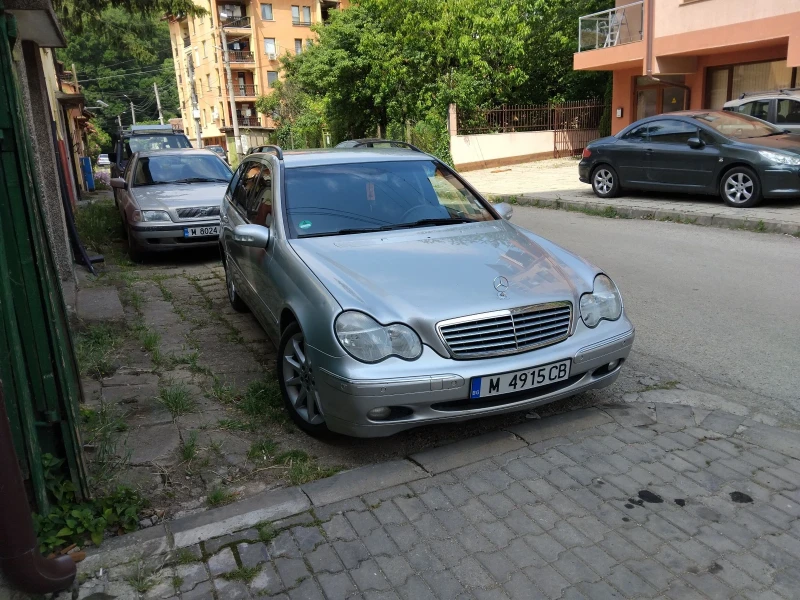Mercedes-Benz C 220 W203 OM646, снимка 2 - Автомобили и джипове - 52188321
