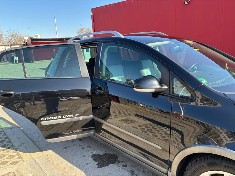 VW Golf Plus, снимка 7 - Автомобили и джипове - 52792115