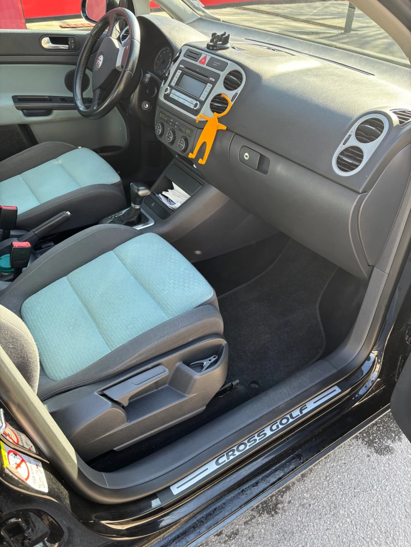 VW Golf Plus, снимка 14 - Автомобили и джипове - 52792115