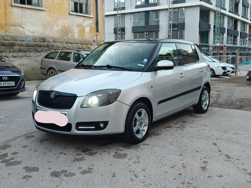 Skoda Fabia, снимка 2 - Автомобили и джипове - 52803688