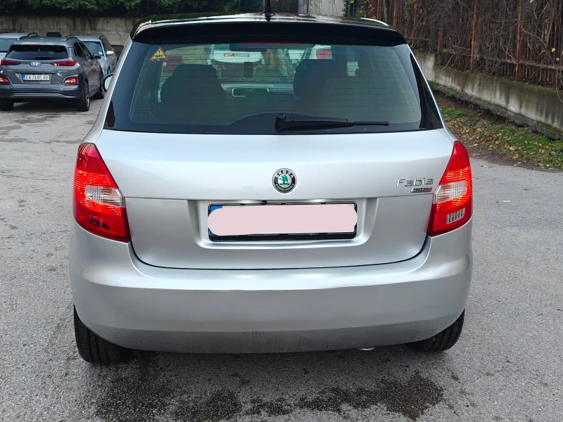 Skoda Fabia, снимка 3 - Автомобили и джипове - 52803688