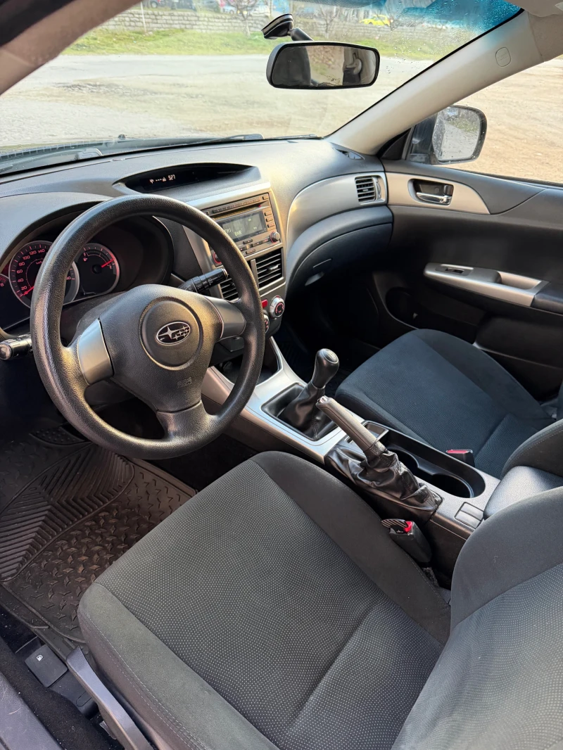 Subaru Impreza 1.5i, снимка 6 - Автомобили и джипове - 52818084
