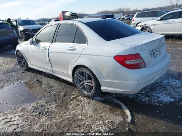 Mercedes-Benz C 300 LUXURY 4MATIC* NAVI* ПОДГРЕВ* КОЖА - изображение 3