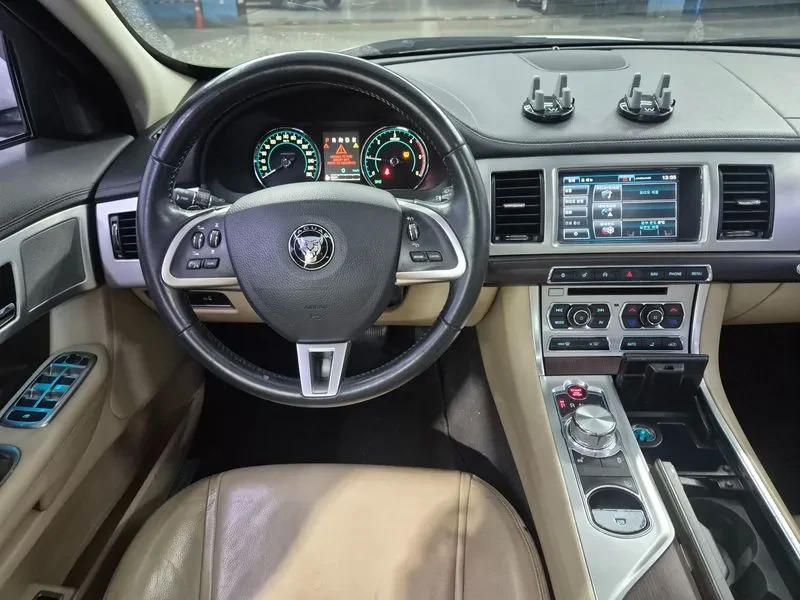 Jaguar Xf 2.2D | Mobile.bg � ����������� 13