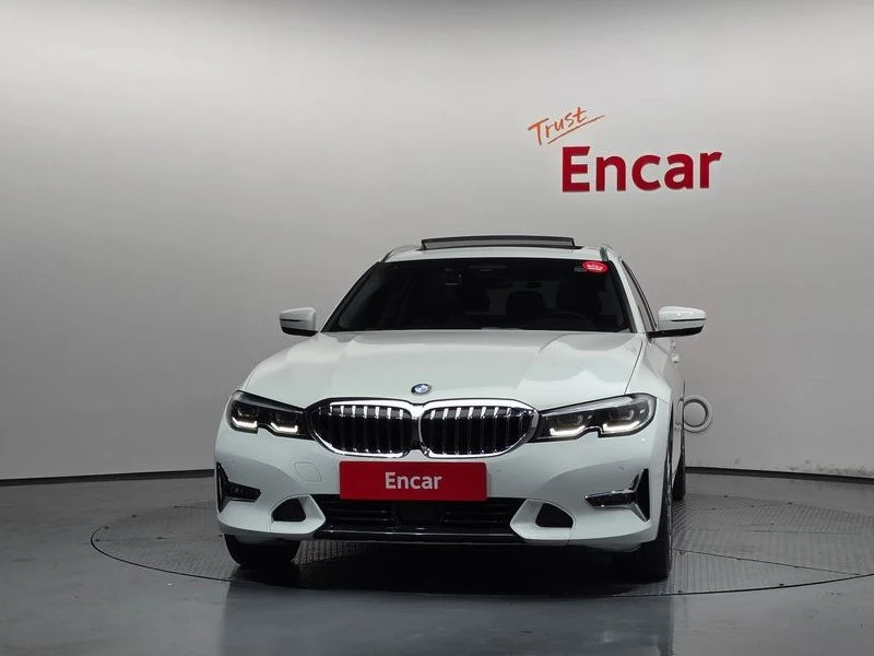 BMW 320 320i Touring Luxury| 184к.с.| ВКЛ.ТЕХНОТЕСТ, снимка 3 - Автомобили и джипове - 55582267