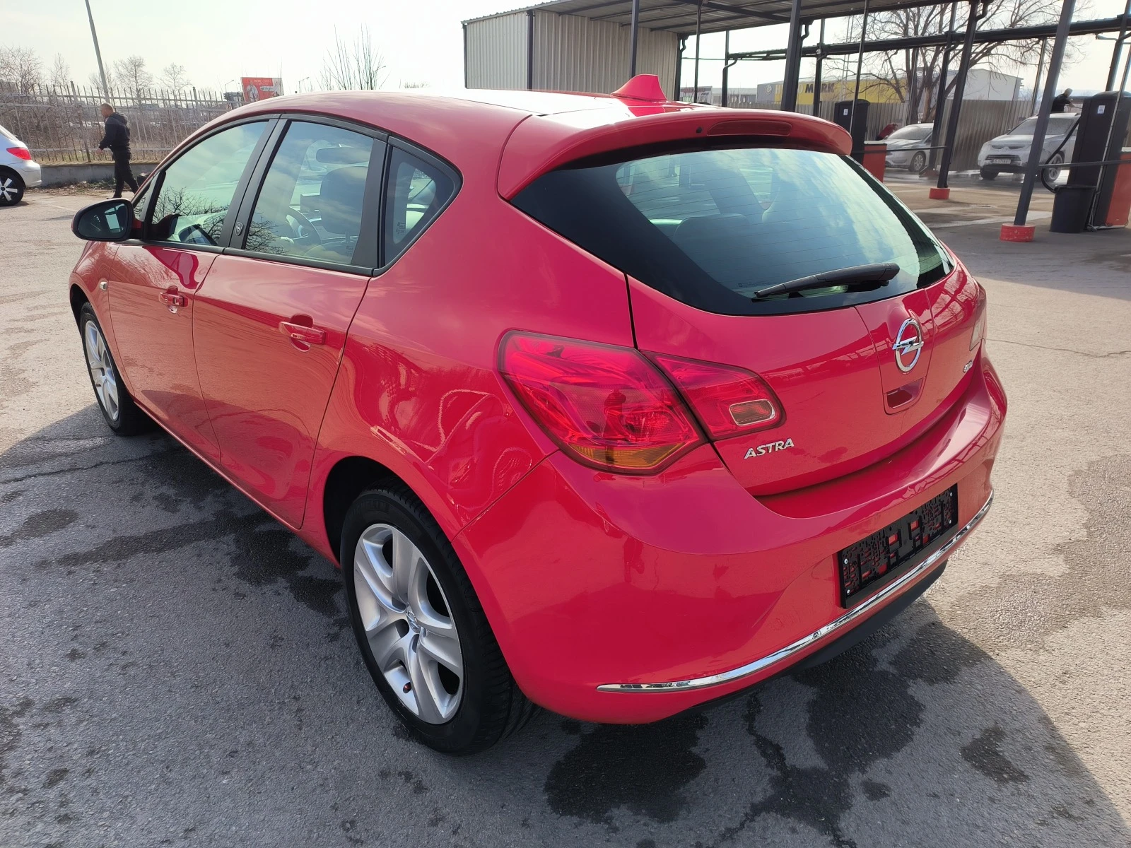 Opel Astra 1.6CDTI 110k.с. - изображение 4