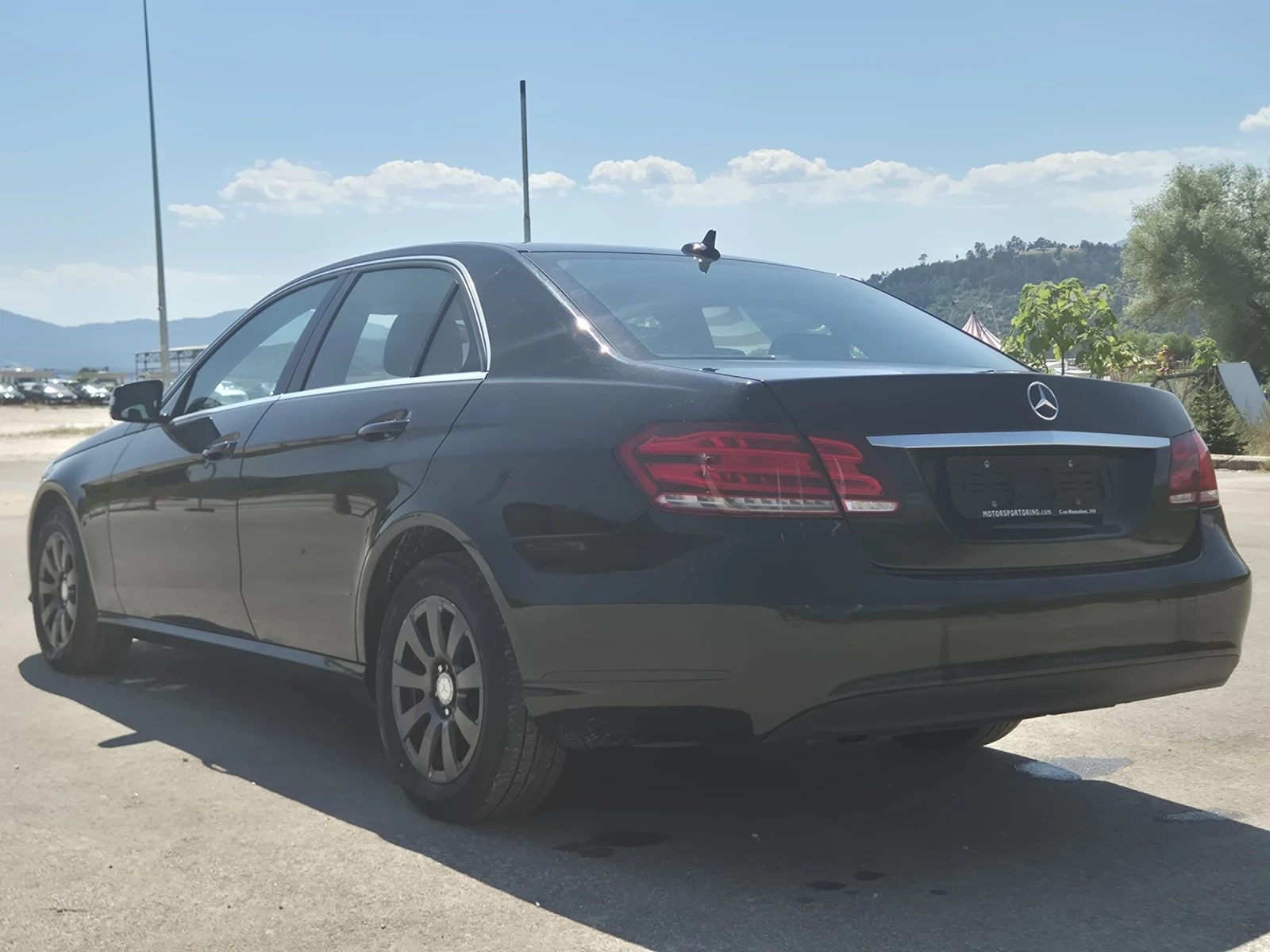 Mercedes-Benz E 200 2.0 - изображение 4