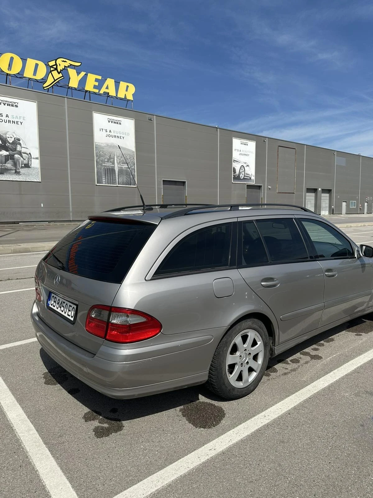 Mercedes-Benz E 200 200 CDI. 7 МЕСТЕН - изображение 5
