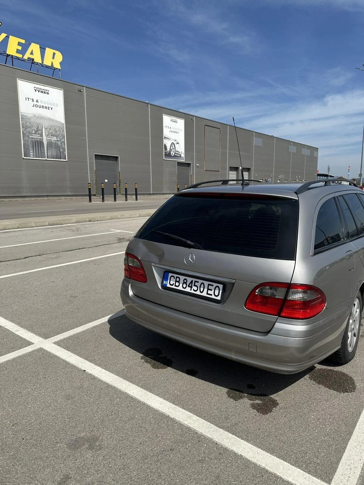 Mercedes-Benz E 200 200 CDI. 7 МЕСТЕН - изображение 4