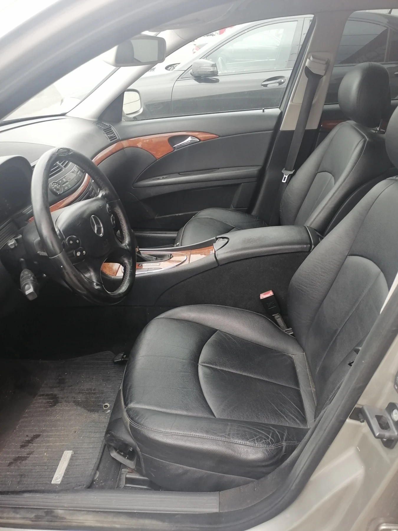 Mercedes-Benz E 200 200 CDI. 7 МЕСТЕН - изображение 5
