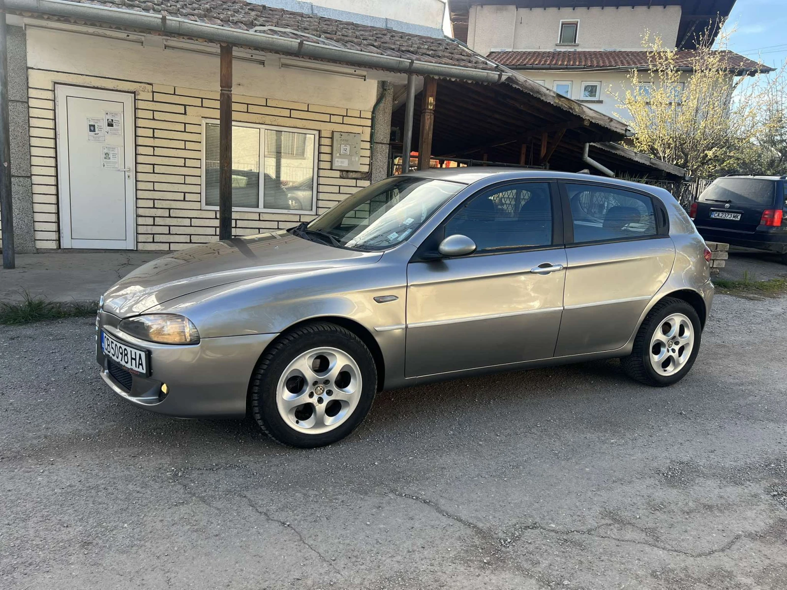 Alfa Romeo 147 1.6 Facelift - изображение 2