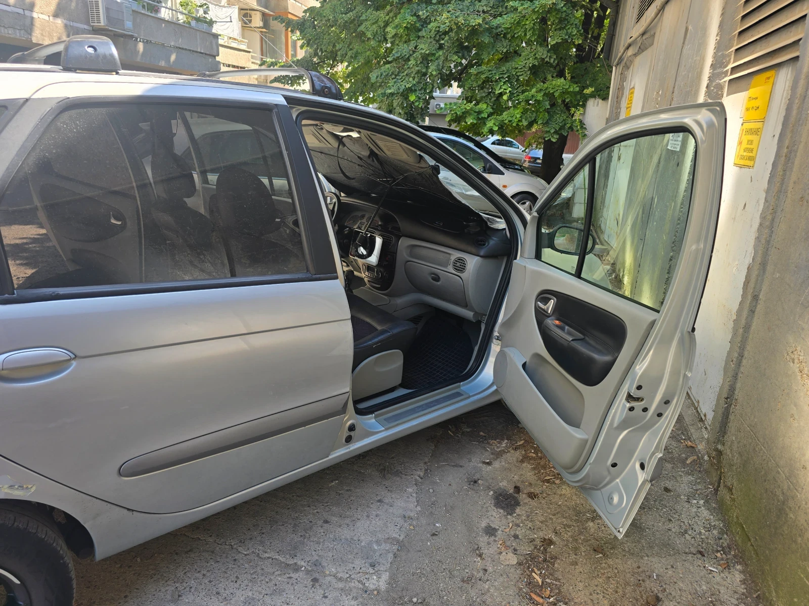 Renault Scenic  - изображение 2