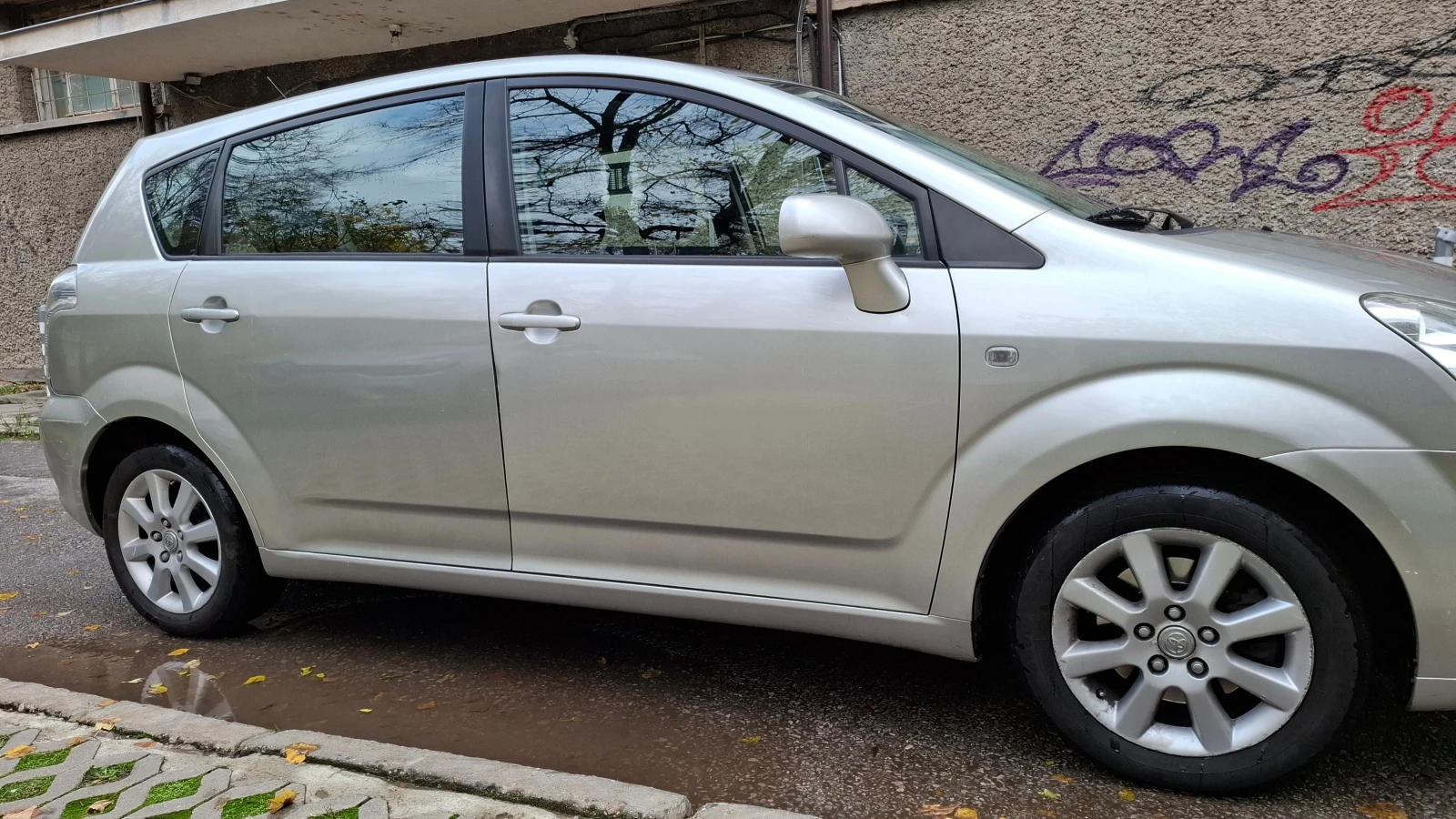 Toyota Corolla verso | Mobile.bg   7