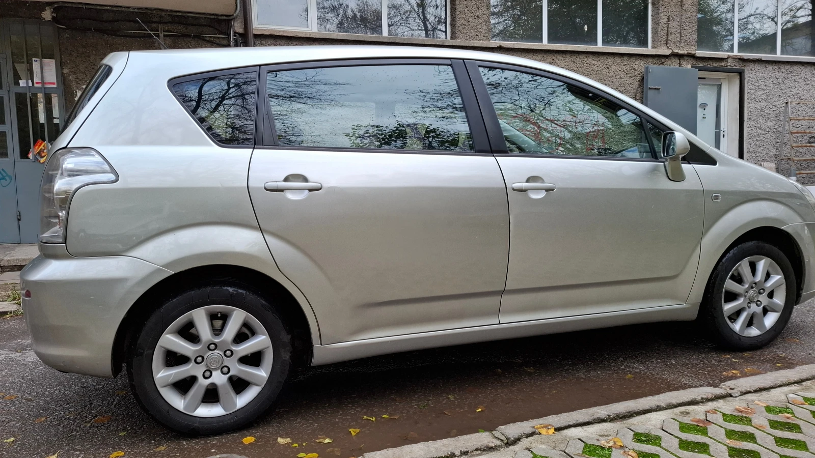 Toyota Corolla verso | Mobile.bg   6