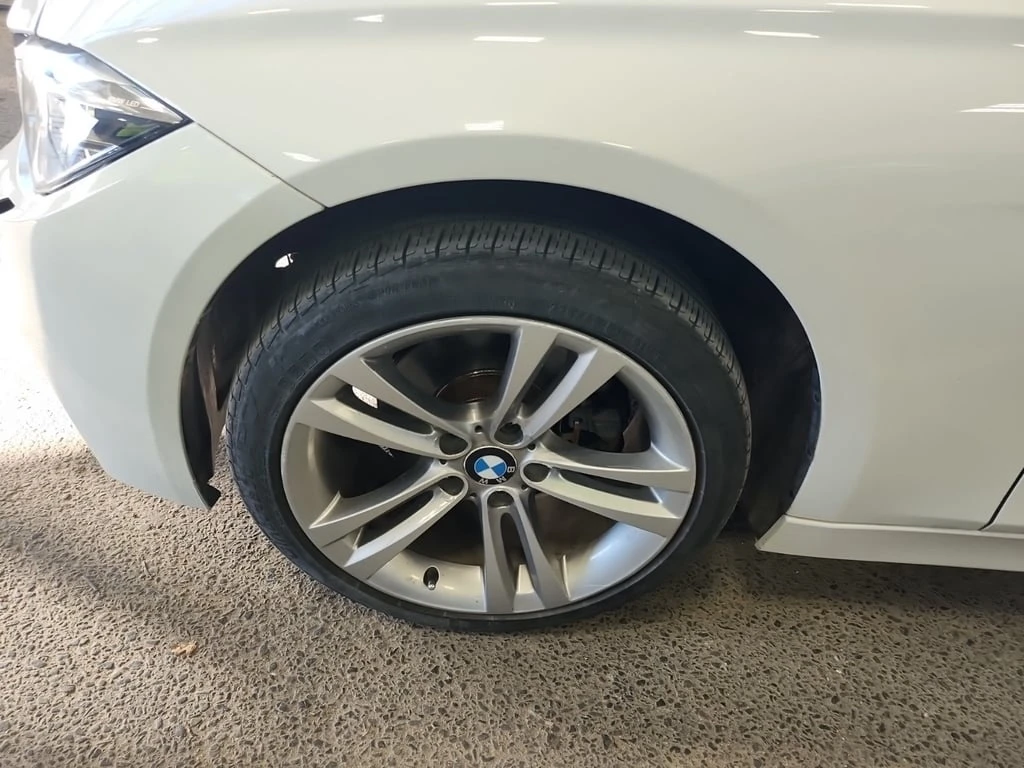 BMW 330 * 330I XDRIVE * CARFAX *  | Mobile.bg � ����������� 6