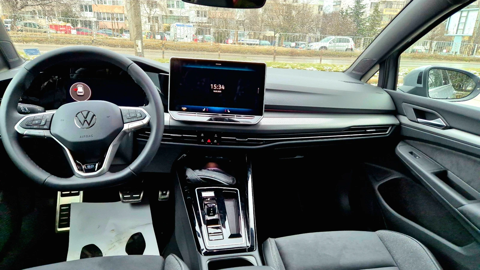 VW Golf 8.5 1.5 eTSI 50 Years edition - изображение 9