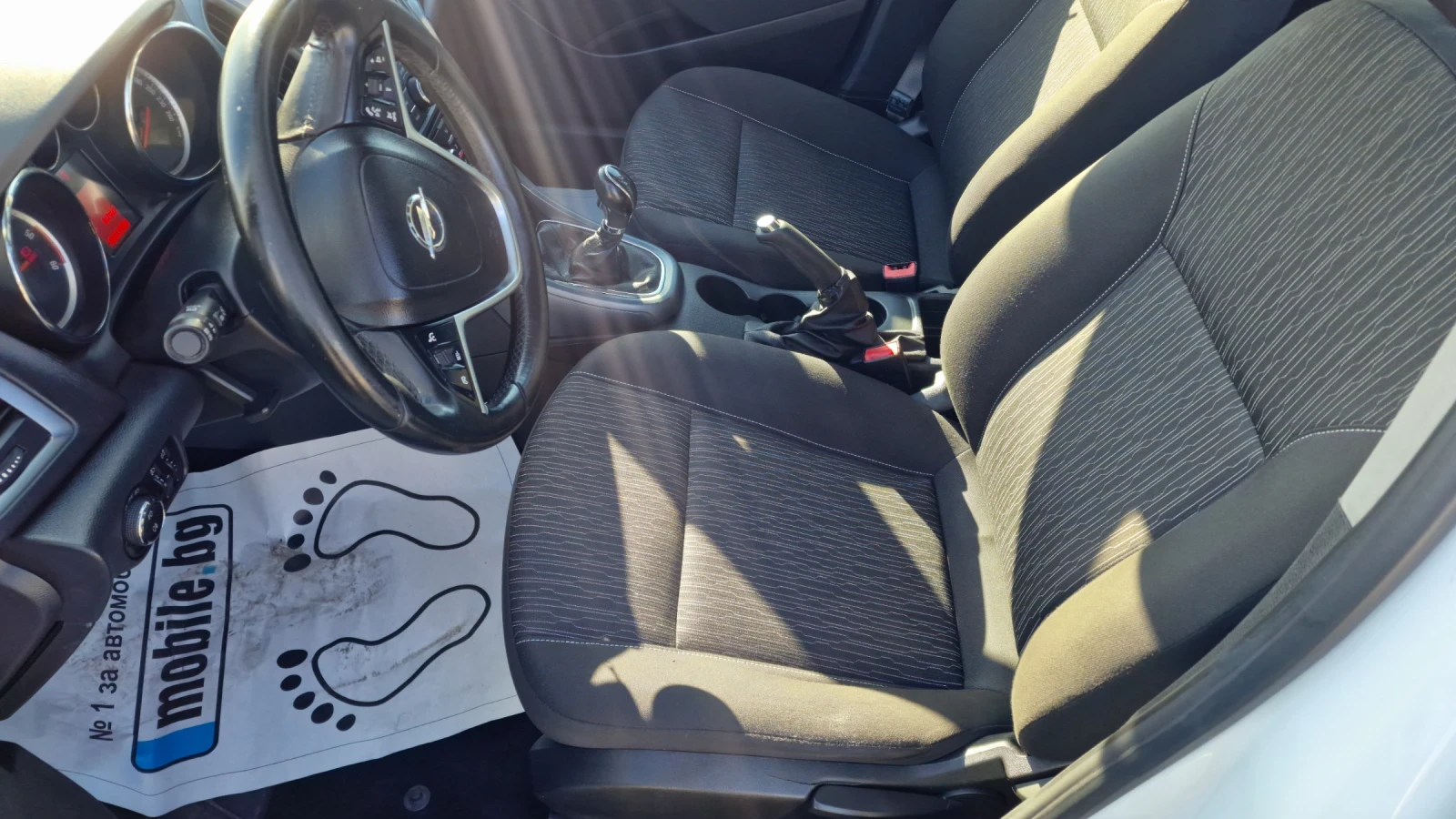 Opel Astra 1.7CDTi-FaceLift-, снимка 11 - Автомобили и джипове - 53776256