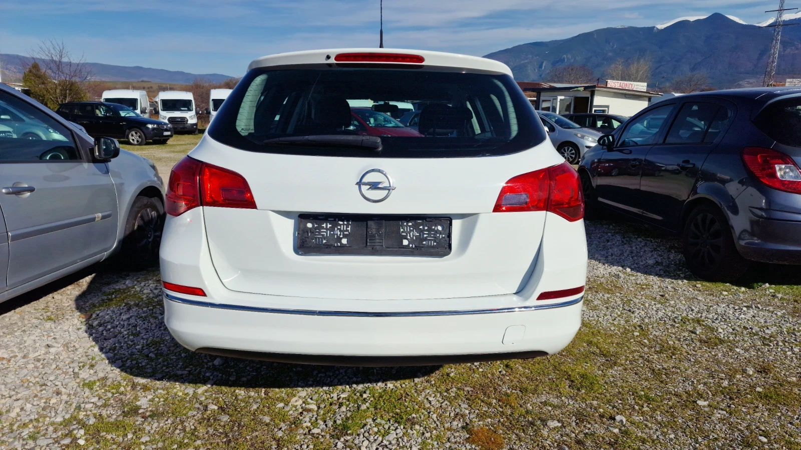 Opel Astra 1.7CDTi-FaceLift-, снимка 8 - Автомобили и джипове - 53776256