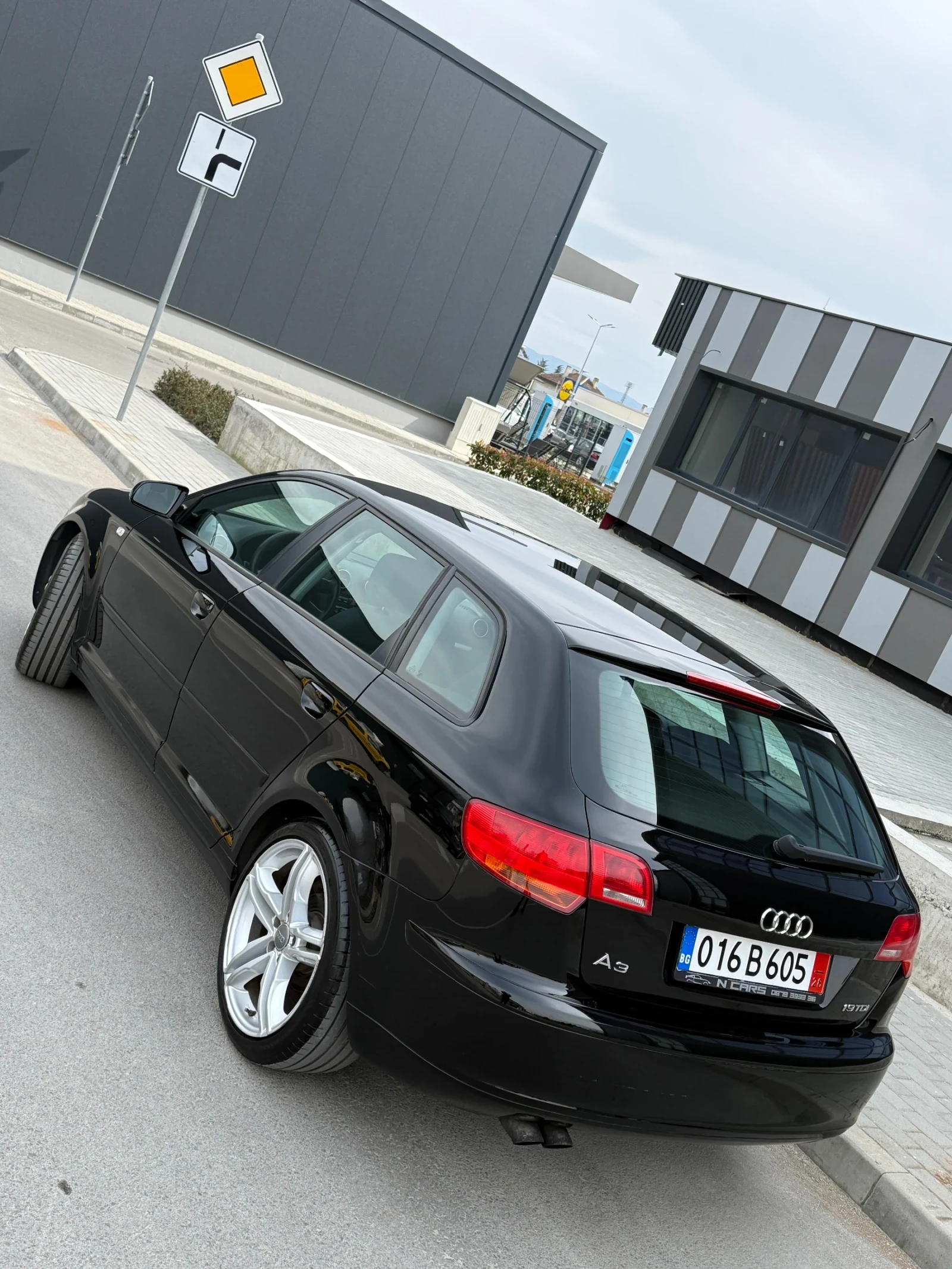 Audi A3 1.9 TDI SPORTBACK 2008, снимка 3 - Автомобили и джипове - 53924968