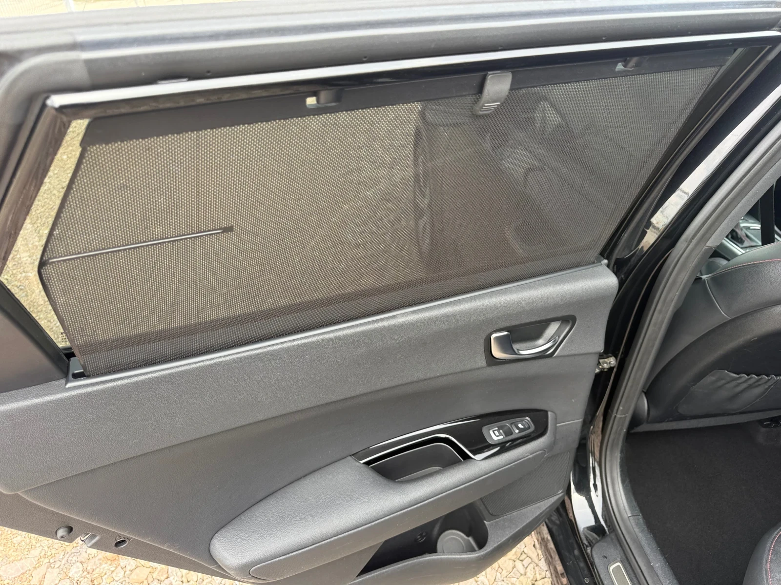 Kia Optima GT 2.0T FULL Швейцария , снимка 12 - Автомобили и джипове - 53927491