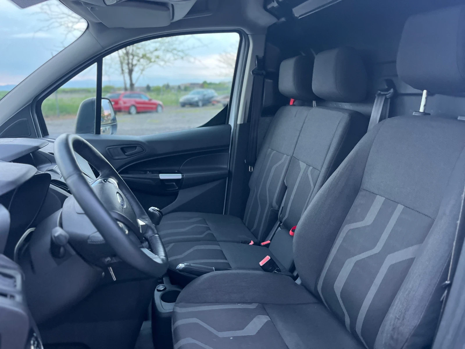 Ford Connect MAXI 1.6 115 ���� 6 �������� | Mobile.bg � ����������� 10