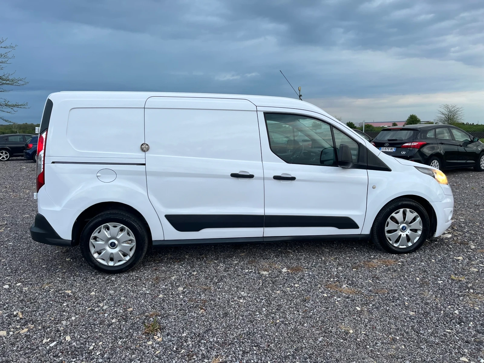 Ford Connect MAXI 1.6 115 ���� 6 �������� | Mobile.bg � ����������� 6