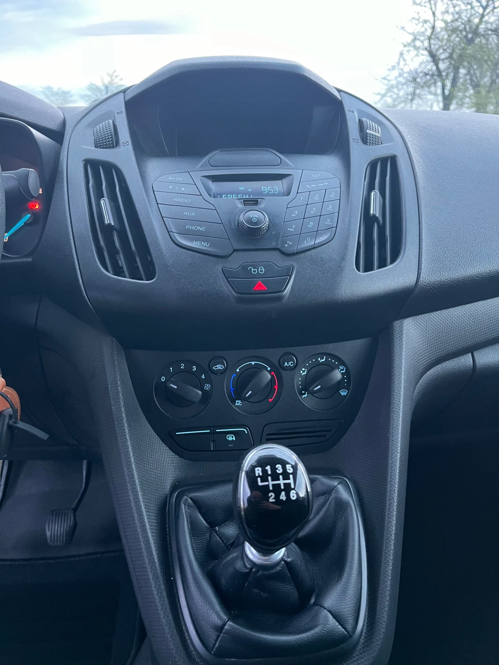 Ford Connect MAXI 1.6 115 ���� 6 �������� | Mobile.bg � ����������� 12