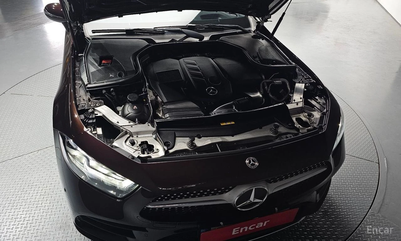 Mercedes-Benz CLS 300 d* AMG* BURMESTER* CARBON* HEAD-UP* ШИБИДАХ* КАМЕР, снимка 6 - Автомобили и джипове - 54599096